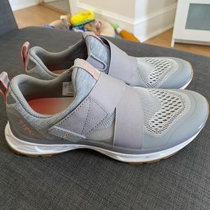 Tiem brand Slipstream Lunar Grey spin shoes